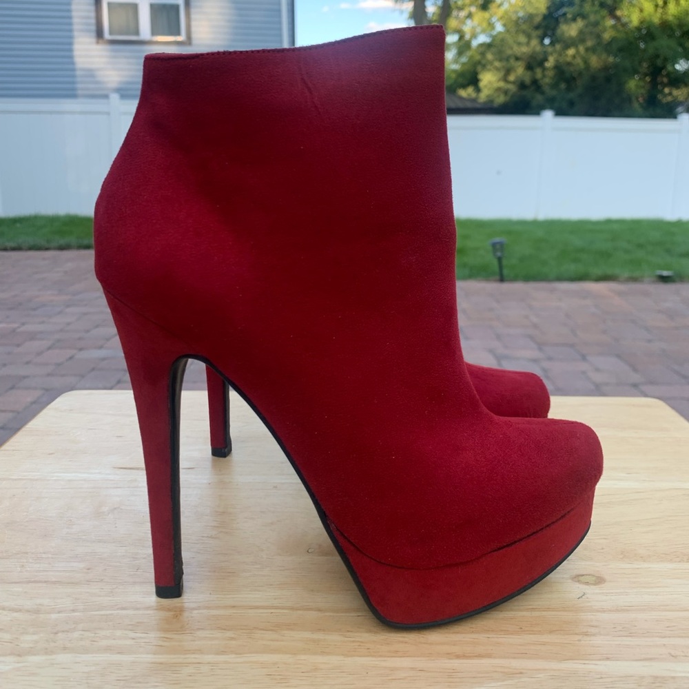 Chinese laundry red platform booties size 8